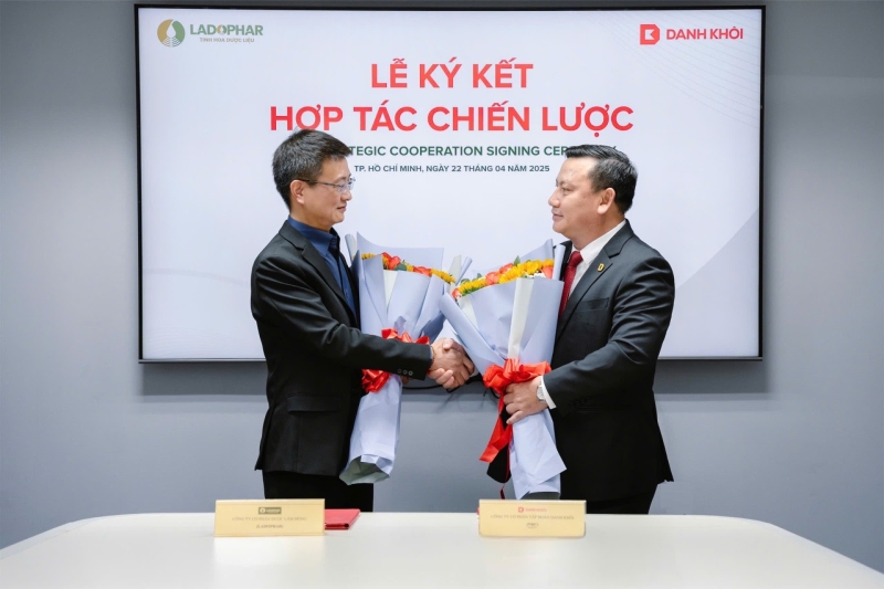 cong ty co phan tap doan danh khoi  nrc  hop tac chien luoc voi cong ty co phan duoc lam dong  ladophar